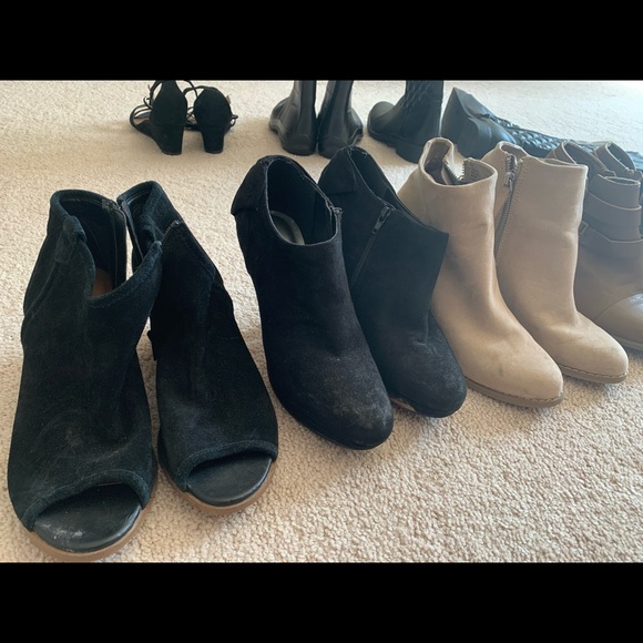 Multiple booties - Picture 3 of 7